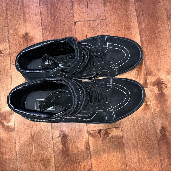 Black High Top Vans Size 12 Men’s - Picture 2 of 3